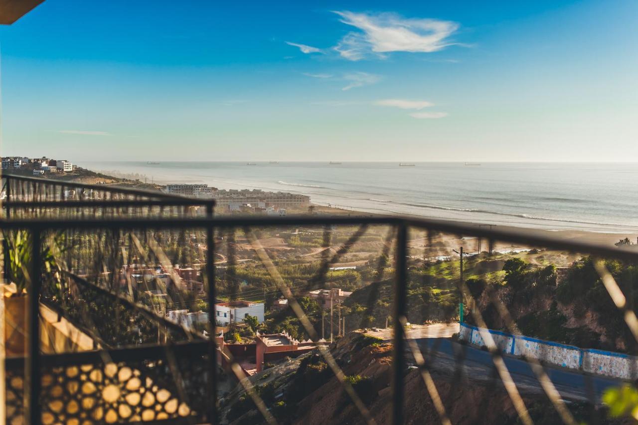 The Yogi Surfer Hotel Taghazout Ngoại thất bức ảnh